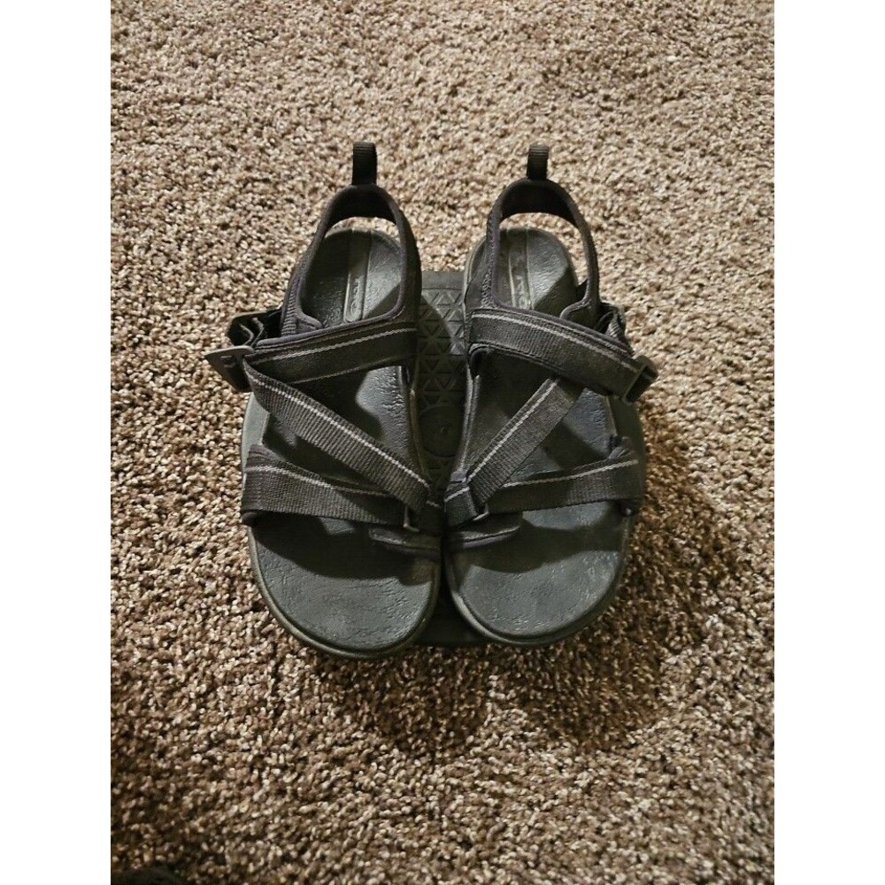 SOLE Strap Men’s Sandal Size 7, Adjustable